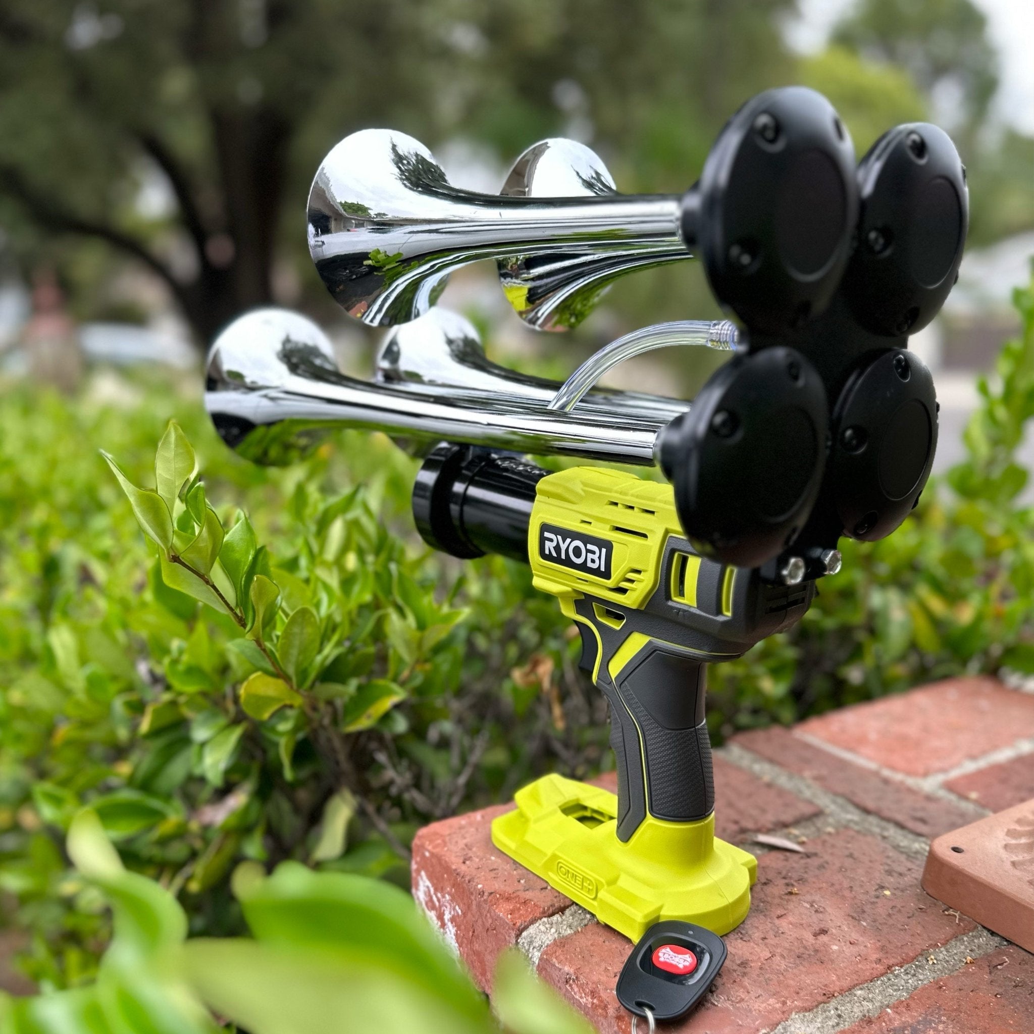 Ryobi 18V Impact Drill Train Air Horn Kit With Remote Control – BossHorn4